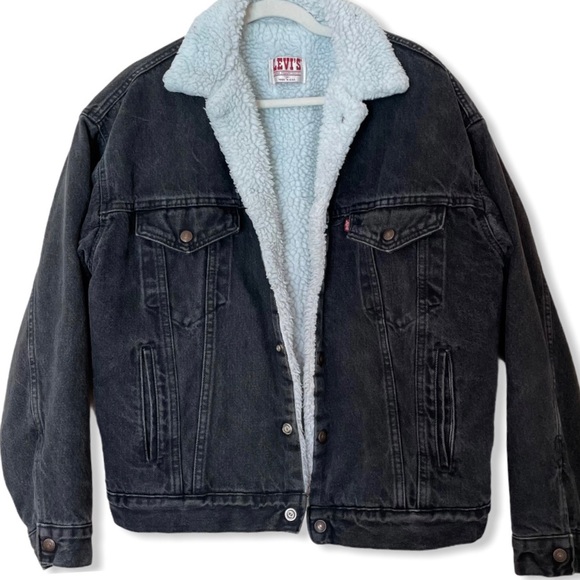 Levi's Jackets & Blazers - Vintage Levi’s SF Black Sherpa Lined Jacket Med